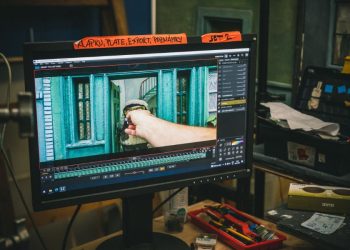 Producer Matěj Chlupáček on “Living Large”