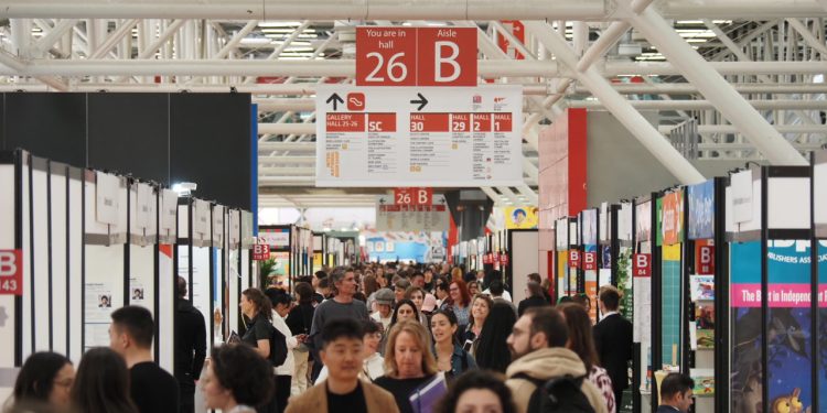 [Cartoon Forum] The Bologna Children’s Book Fair on the Move: Bridging Creativity